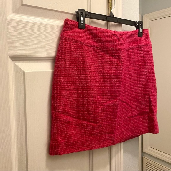 mini skirt - Picture 4 of 9